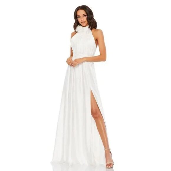 NWT Mac Duggal Rosette Halter Chiffon Evening Gown Size 22 - Picture 1 of 5